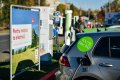 Kaufland a inaugurat primul hub de incarcare pentru automobilele electrice din Romania