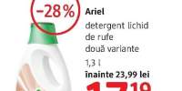 Detergent lichid de rufe Ariel