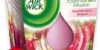 Lumanare parfumata fructe de padure, Airwick